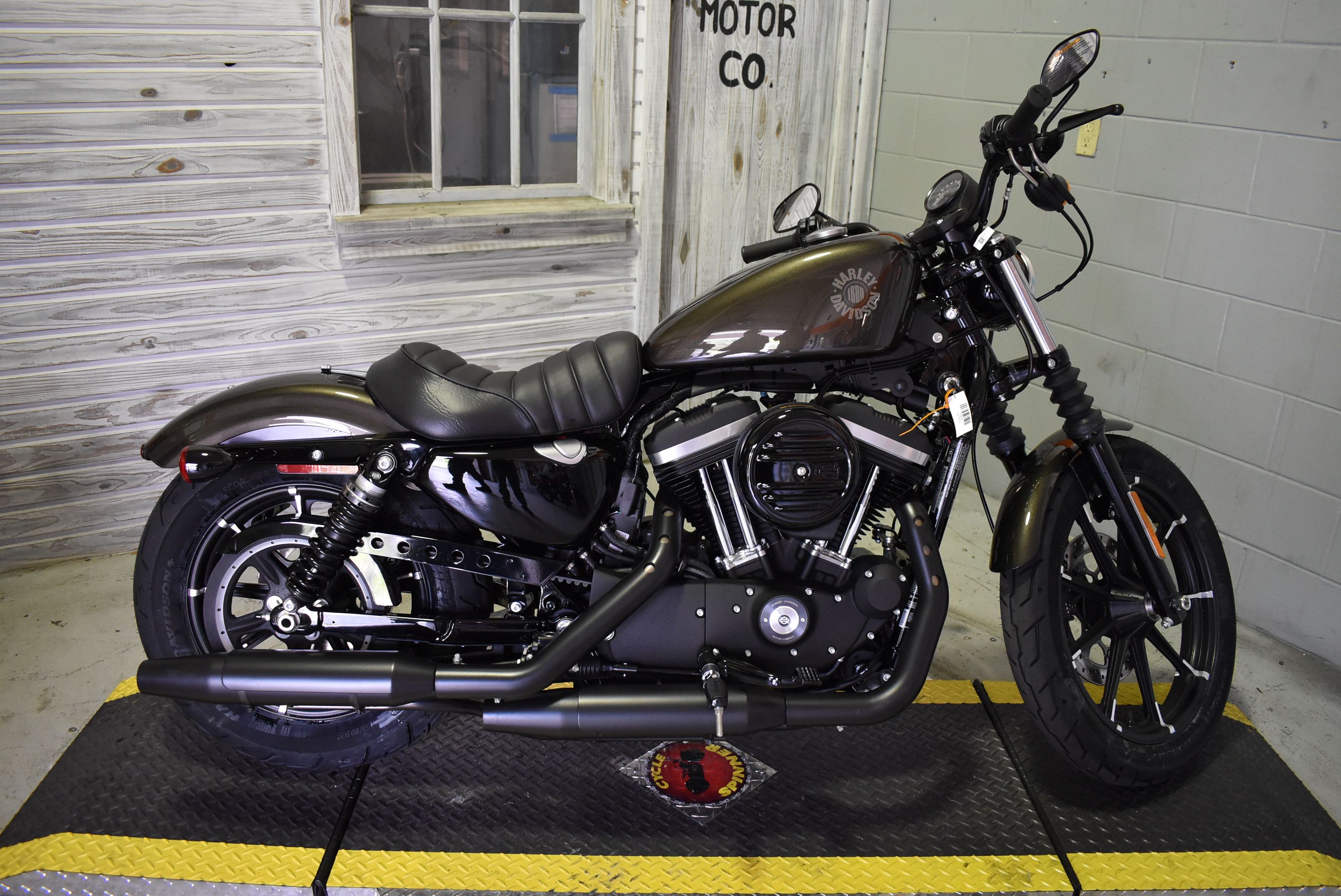 New 2020 Harley-Davidson Sportster Iron 883 XL883N